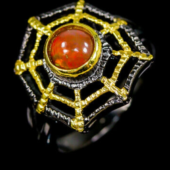 BEAUTIFUL black Opal sterling & gold web ring sz7 - Picture 9 of 10